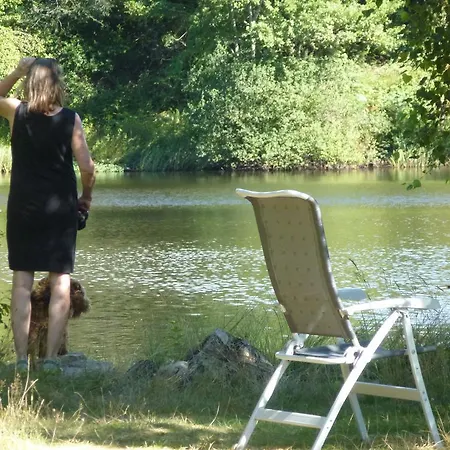 D'hotes De L'etang 2* Champs-Sur-Tarentaine-Marchal